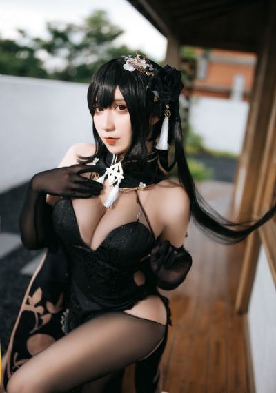 美女邻居在线观看